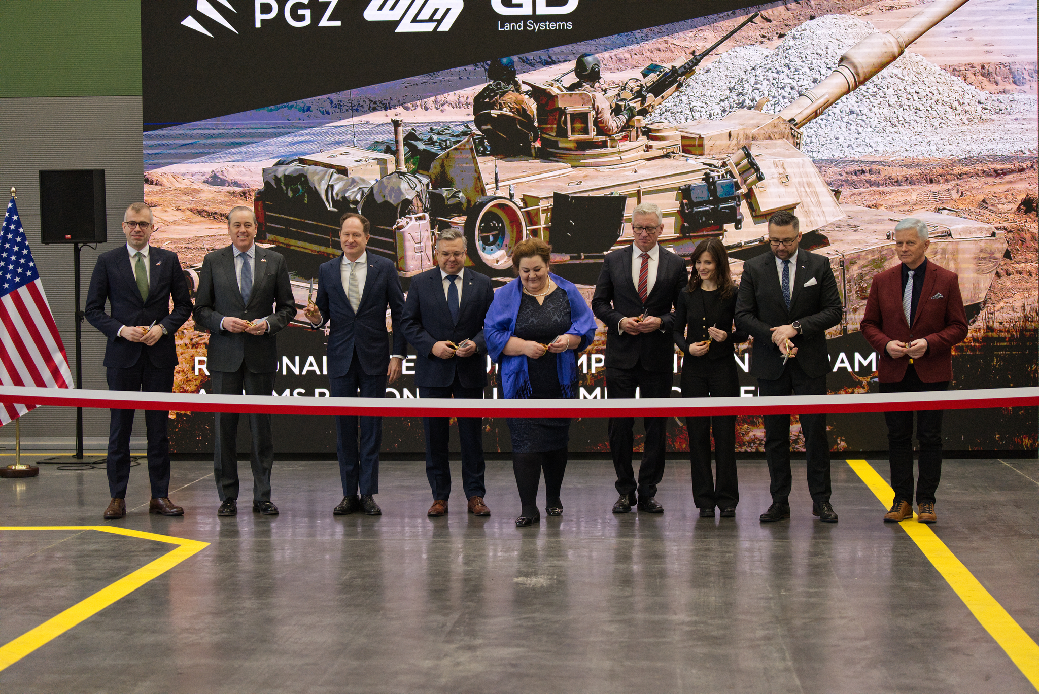 Ceremonia otwarcia w WZM S.A. Regionalnego Centrum Kompetencyjnego czołgów Abrams